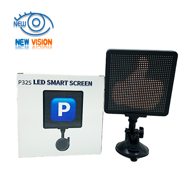 Mensagem de Publicidade em Placa de Carro com Tela LED em Movimento