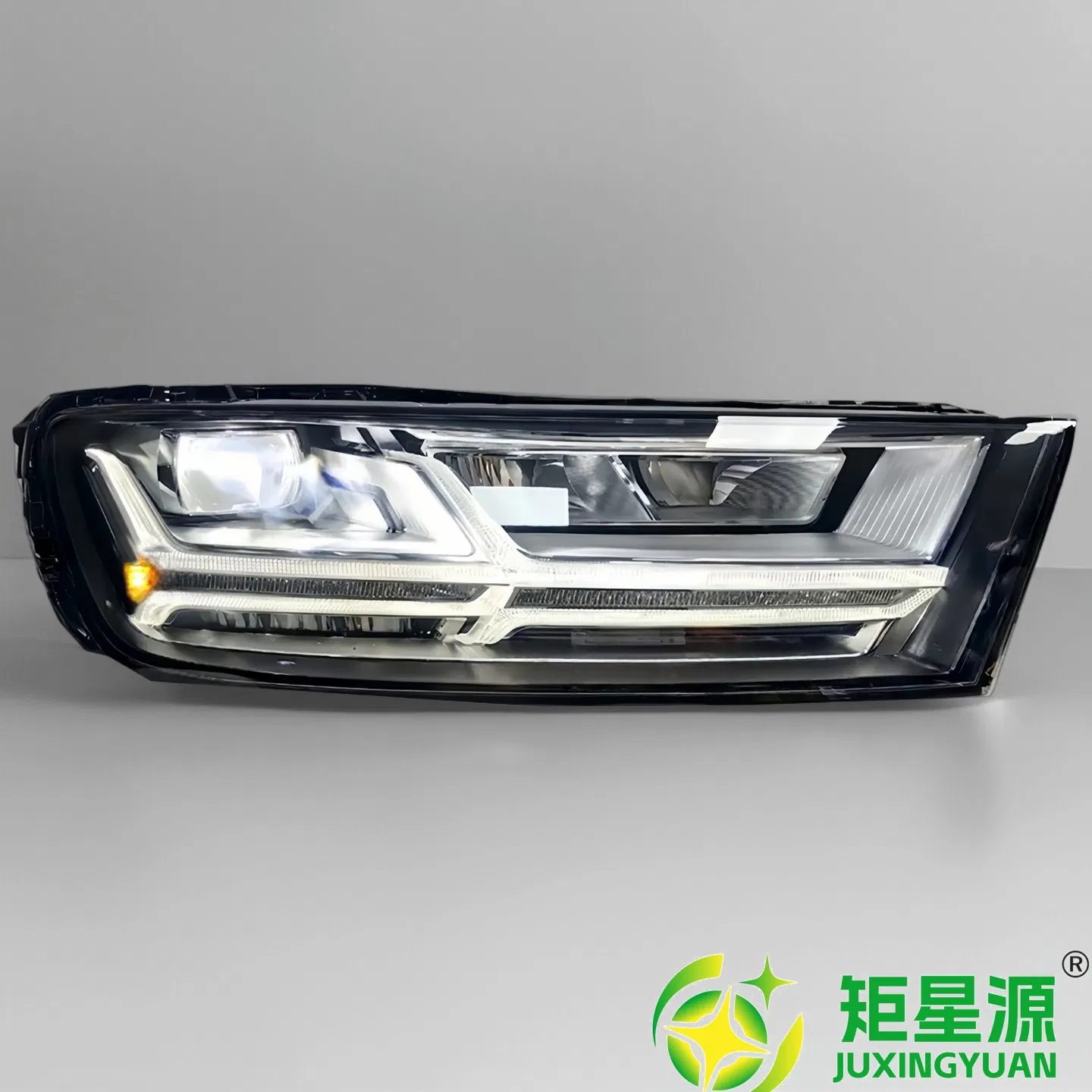 Farol Matricial Inteligente para Audi Q7 Montagem Semi LED 2016-2019