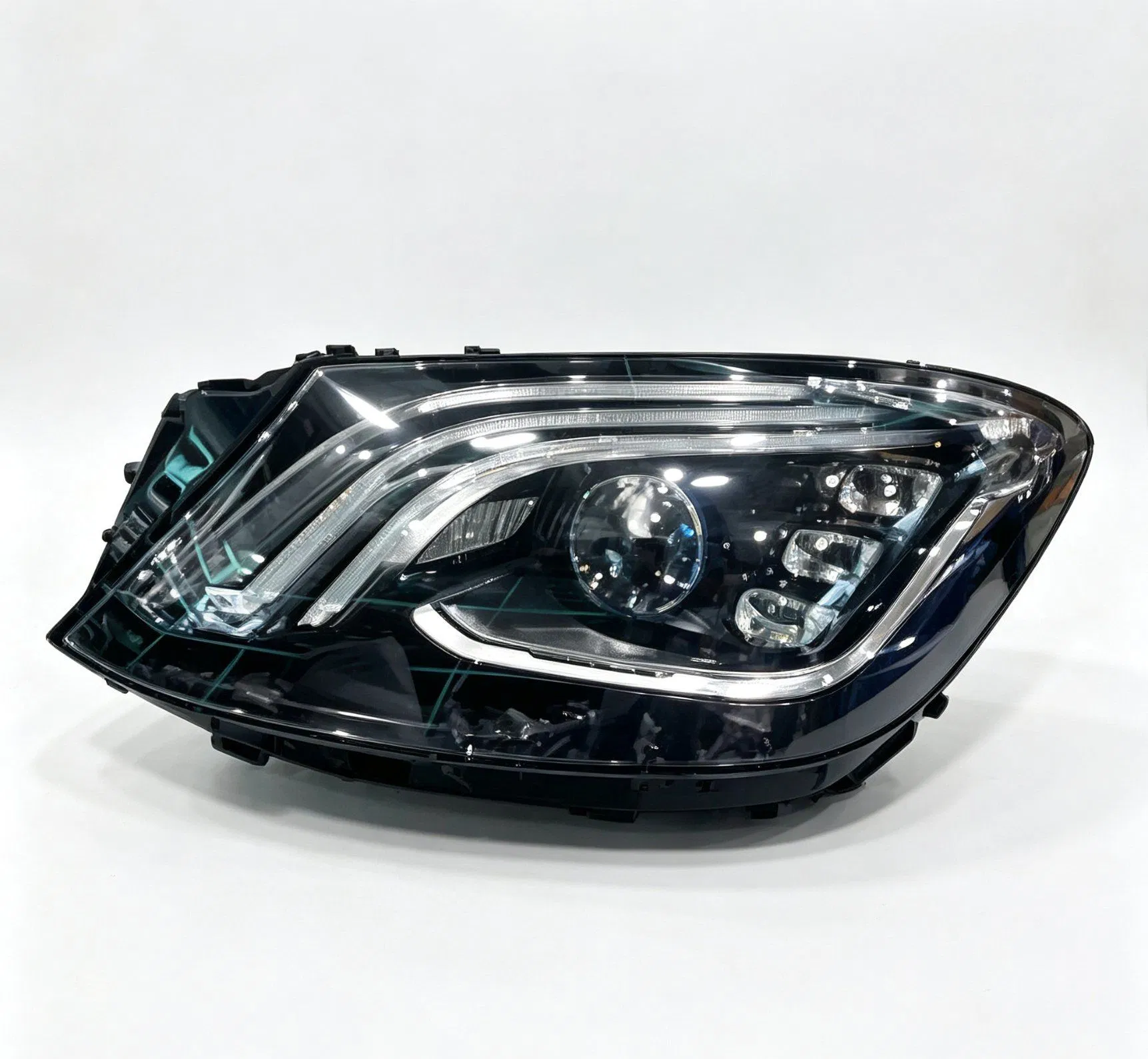 Farol Inteligente LED de Condução Benz W222 2014-2020 Classe S