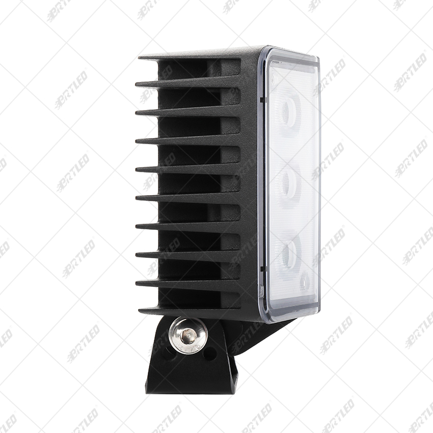 Luzes de Trabalho LED 90W Iluminação de Trabalho de Alta Potência com Feixe Difuso para Automóveis