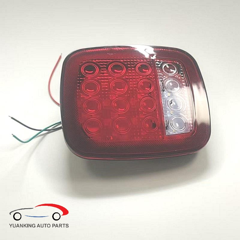 Sistema Avançado de Iluminação para Reboque com Luzes de Caminhão em Combinação Quadrada de Dezesseis LEDs