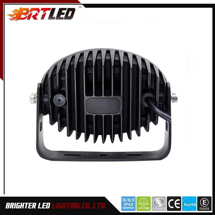 60W Luz de Trabalho LED Oval Aprovada E-MARK R112 R10 para Tratores Veículos Agrícolas