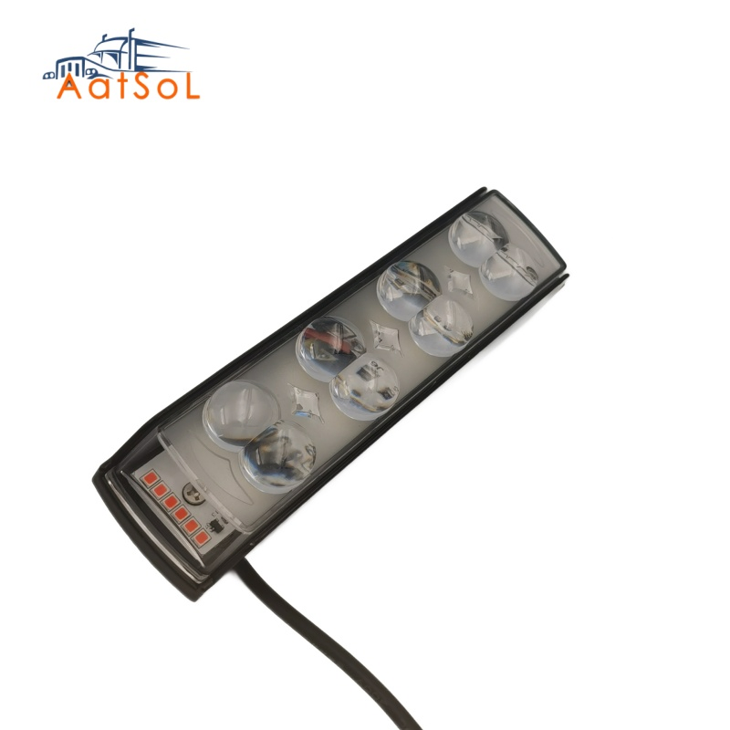 Venda Direta de Fábrica Luz de Direção para Motocicleta Alta Brilho Luz Estroboscópica Veículo Elétrico Farol LED Modificado para Motocicleta