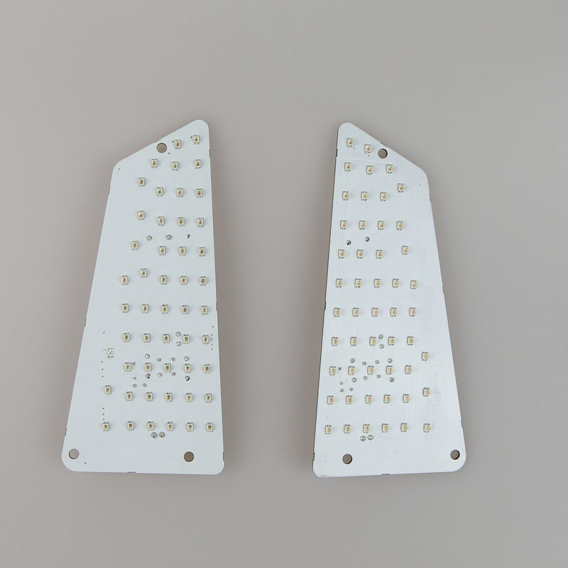 Placa de PCB Rígida Personalizada Fr-4 com LEDs SMD 3030 Luz de Advertência de Sinal de Turno para Iluminação Automotiva
