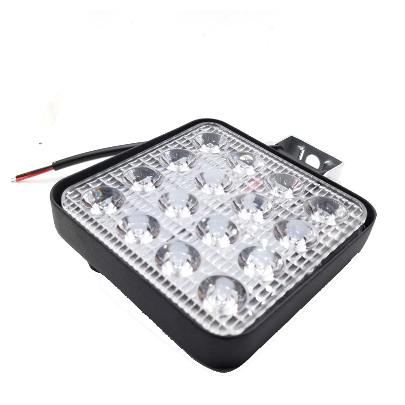 Novo IP68 Holofote Quadrado Externo 48W Luzes de Trabalho LED para Carro Off Road