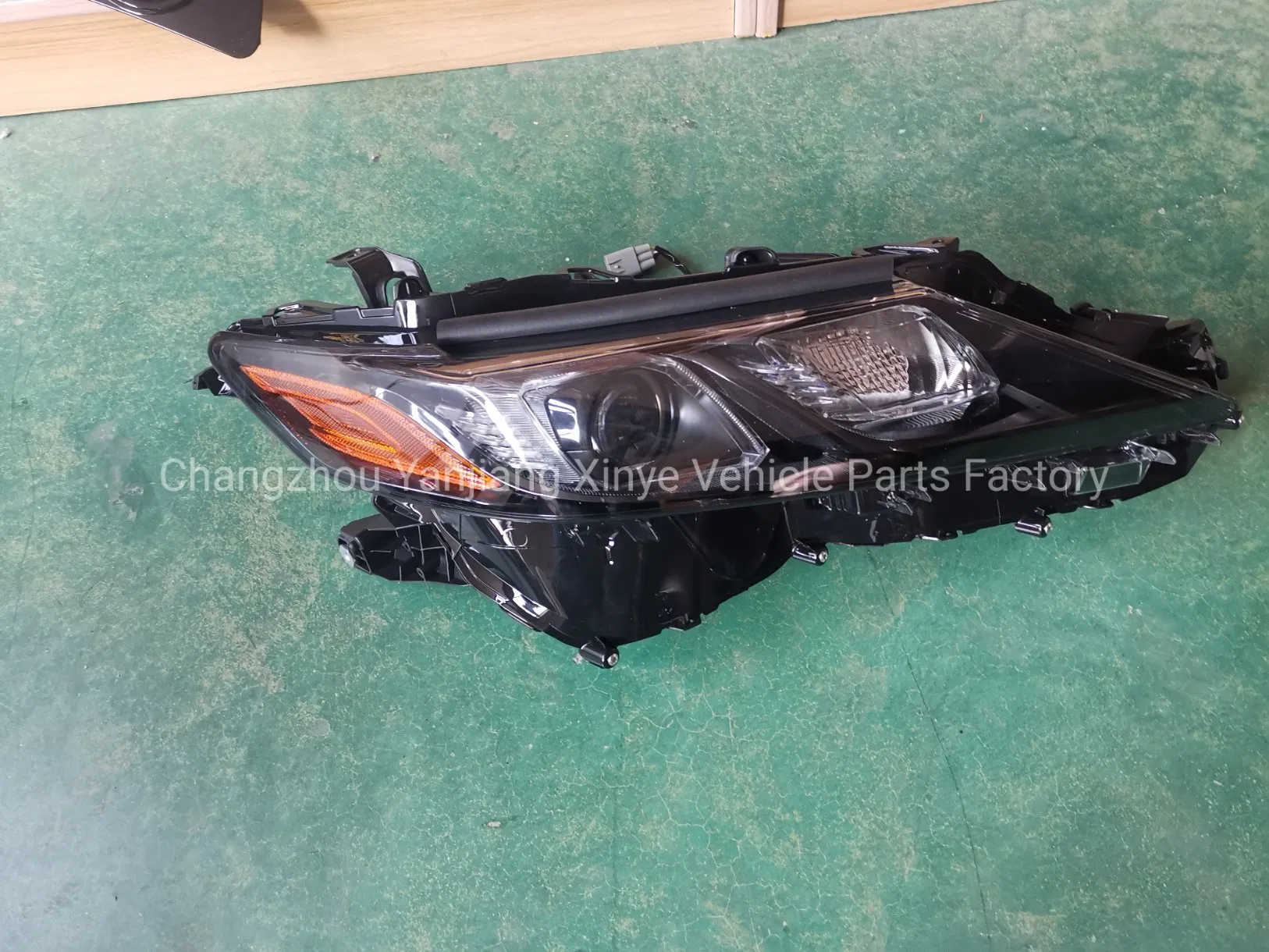 Tyj Atacado Faróis Dianteiros Faróis Iluminação LED Sub Assy para Camry 2021 EUA Le Se Tipo