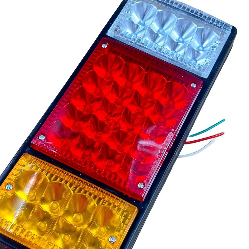 Conjunto de Luz Traseira LED para Caminhões e Veículos Agrícolas