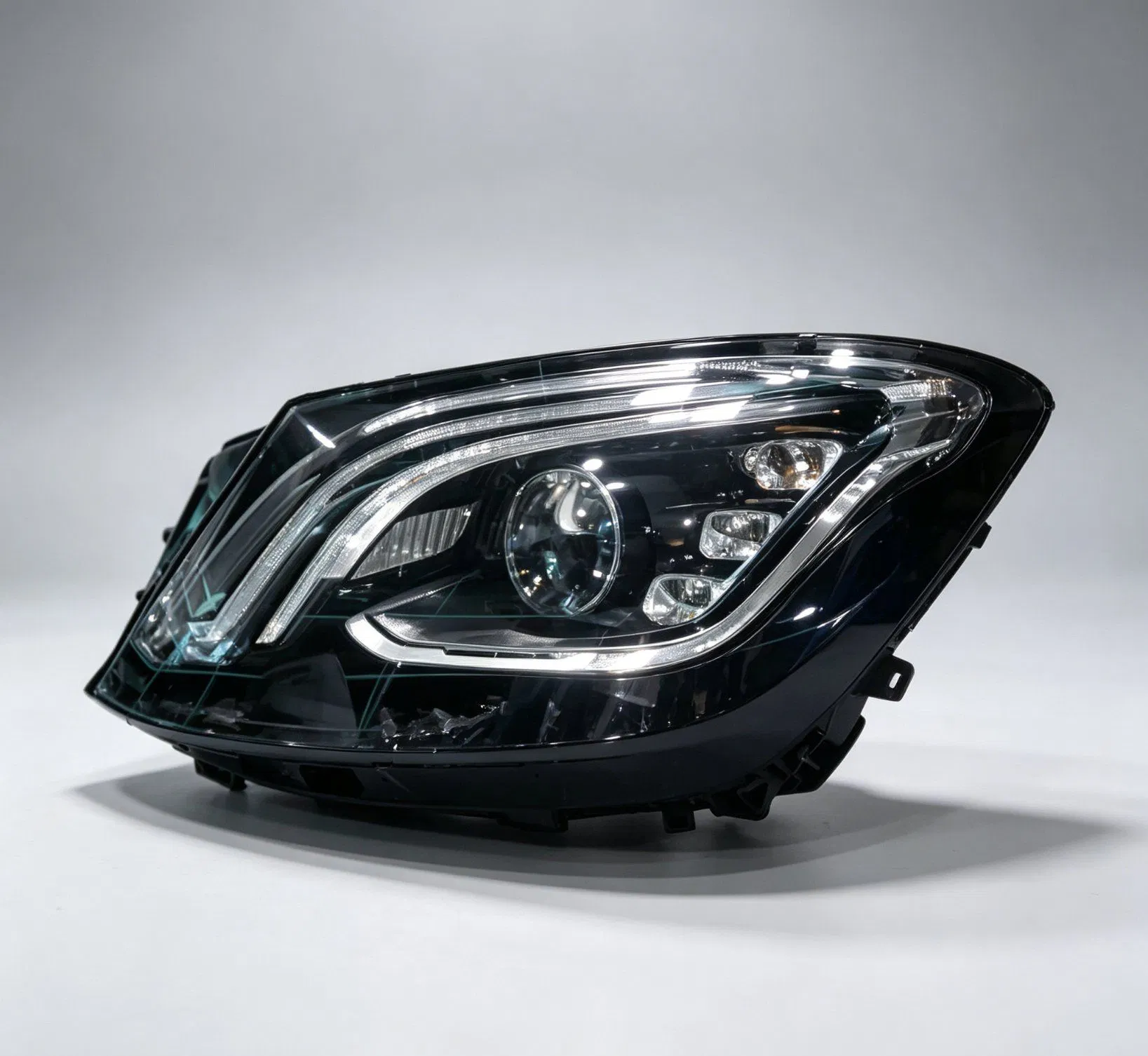 Farol Inteligente LED de Condução Benz W222 2014-2020 Classe S