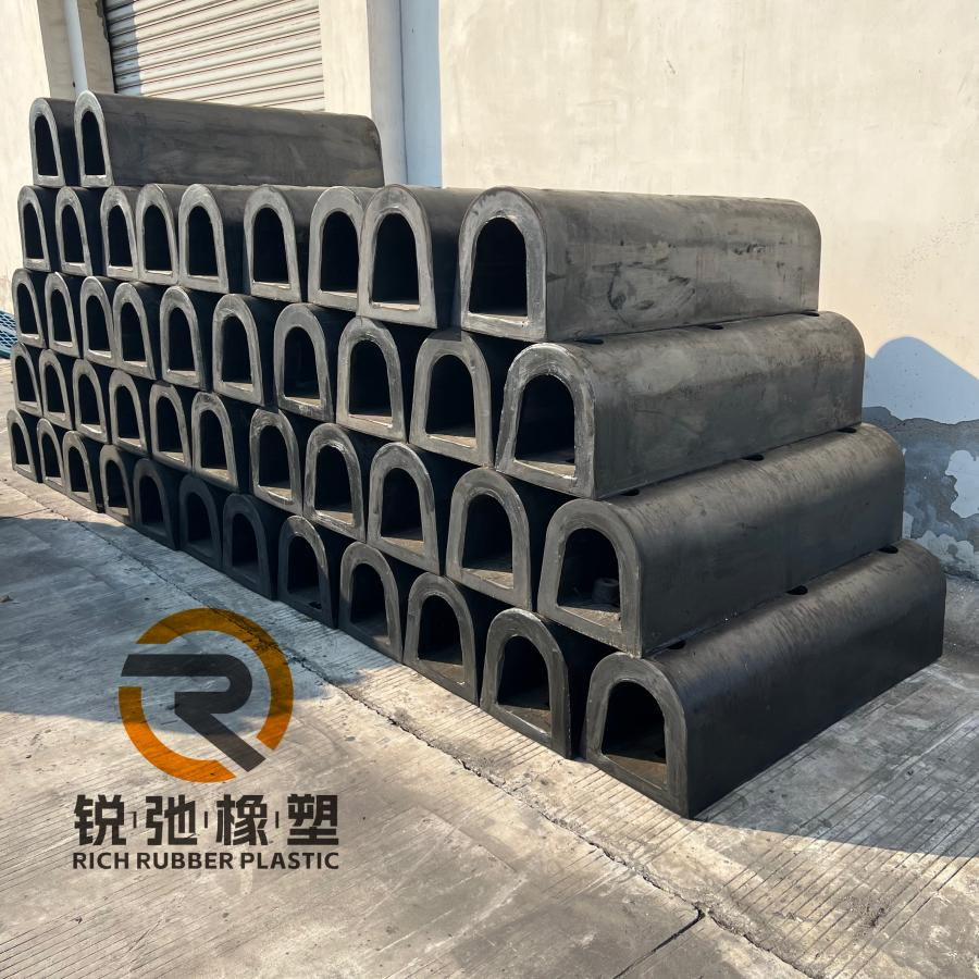 D Type Boat Marine Rubber Fender&amp; Ship Fender/Dock Fender/Yokohama Fender/Boat Buoy/Dock Bumper/Pneumatic Fender