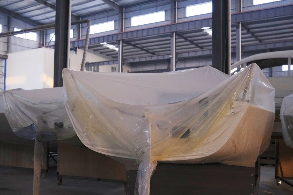 Customized 6.93m Lifting Keel Racing Sailing Boat Sailboat Yacht for Lake