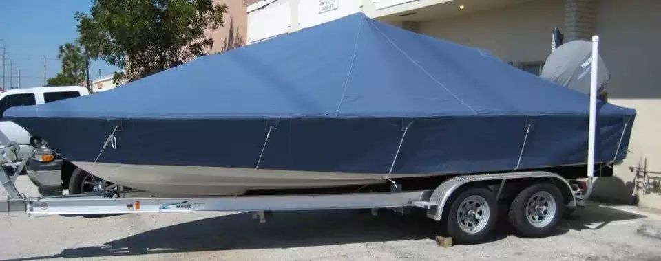 Waterproof Trailerable Boat Cover with 150d/600d Solution-Dyed Polyester for Marine Use