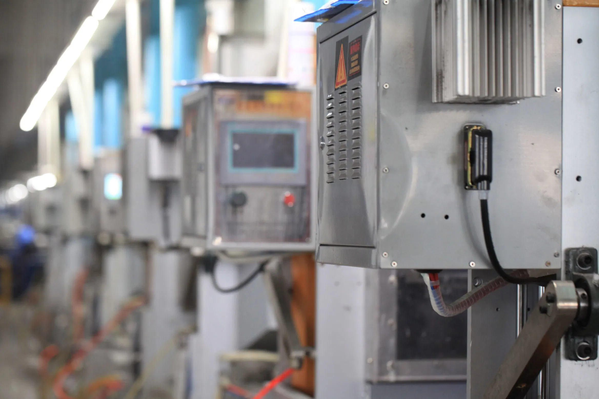 12V 33Ah Rechargeable AGM SLA Sealed Lead Acid Battery for Scooter deep cycling power for your Boat or RV