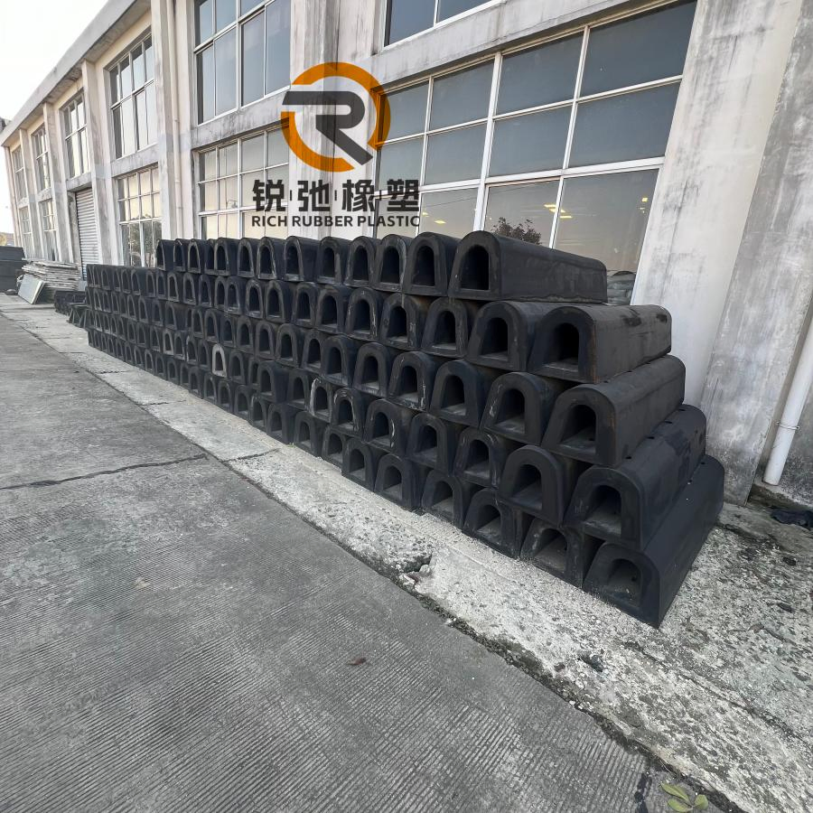 D Type Boat Marine Rubber Fender&amp; Ship Fender/Dock Fender/Yokohama Fender/Boat Buoy/Dock Bumper/Pneumatic Fender