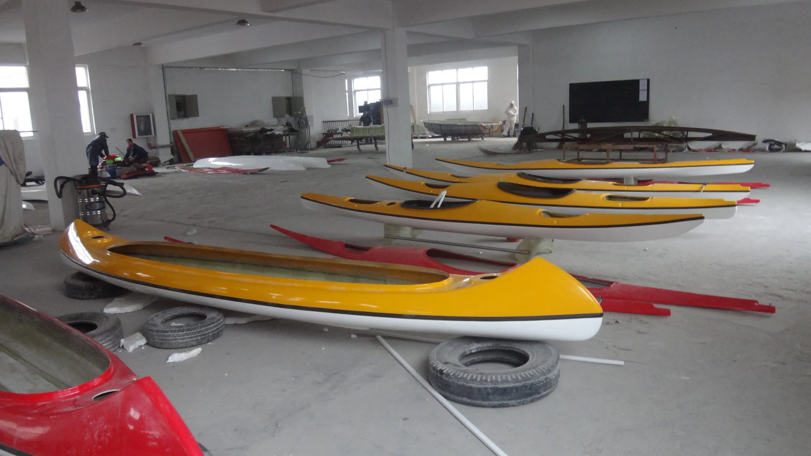 Professional Sit on Top Kayak Fishing Boats Fiberglass Canoe