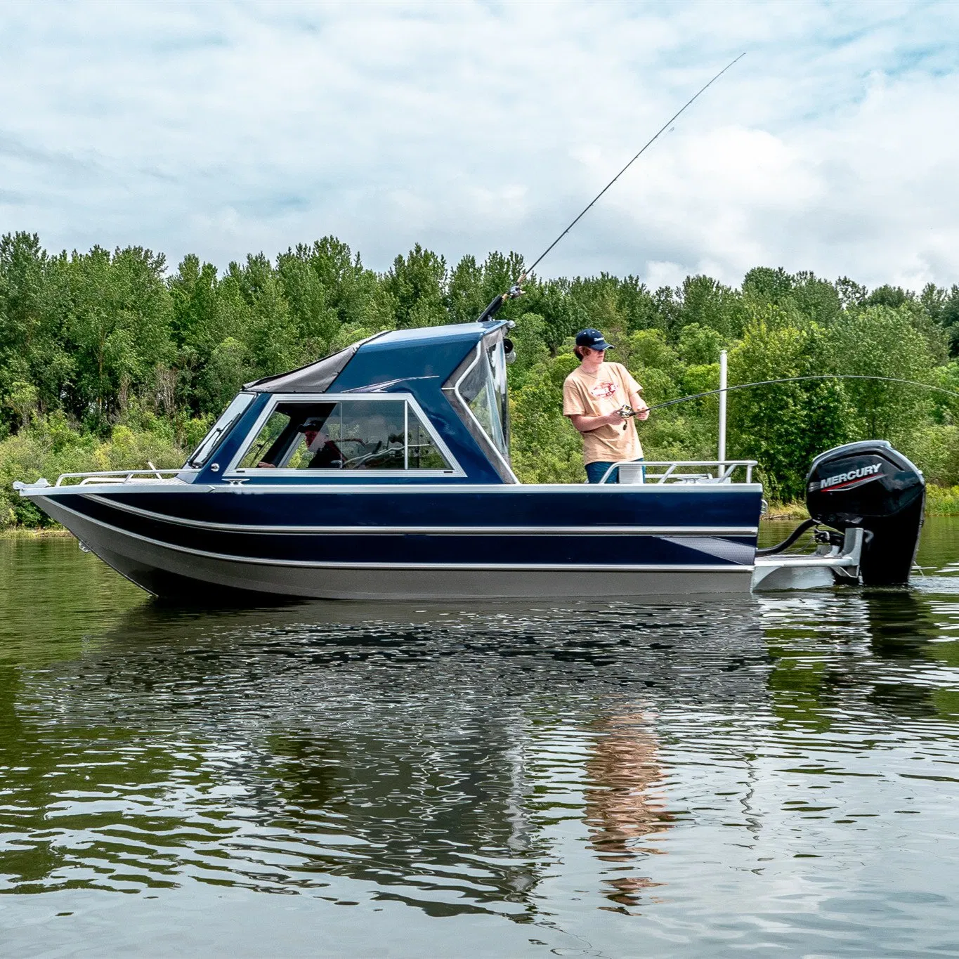 Kinocean All Welding Hard-Top Aluminum Fishing Deep-V Cabin Speed Power Boat