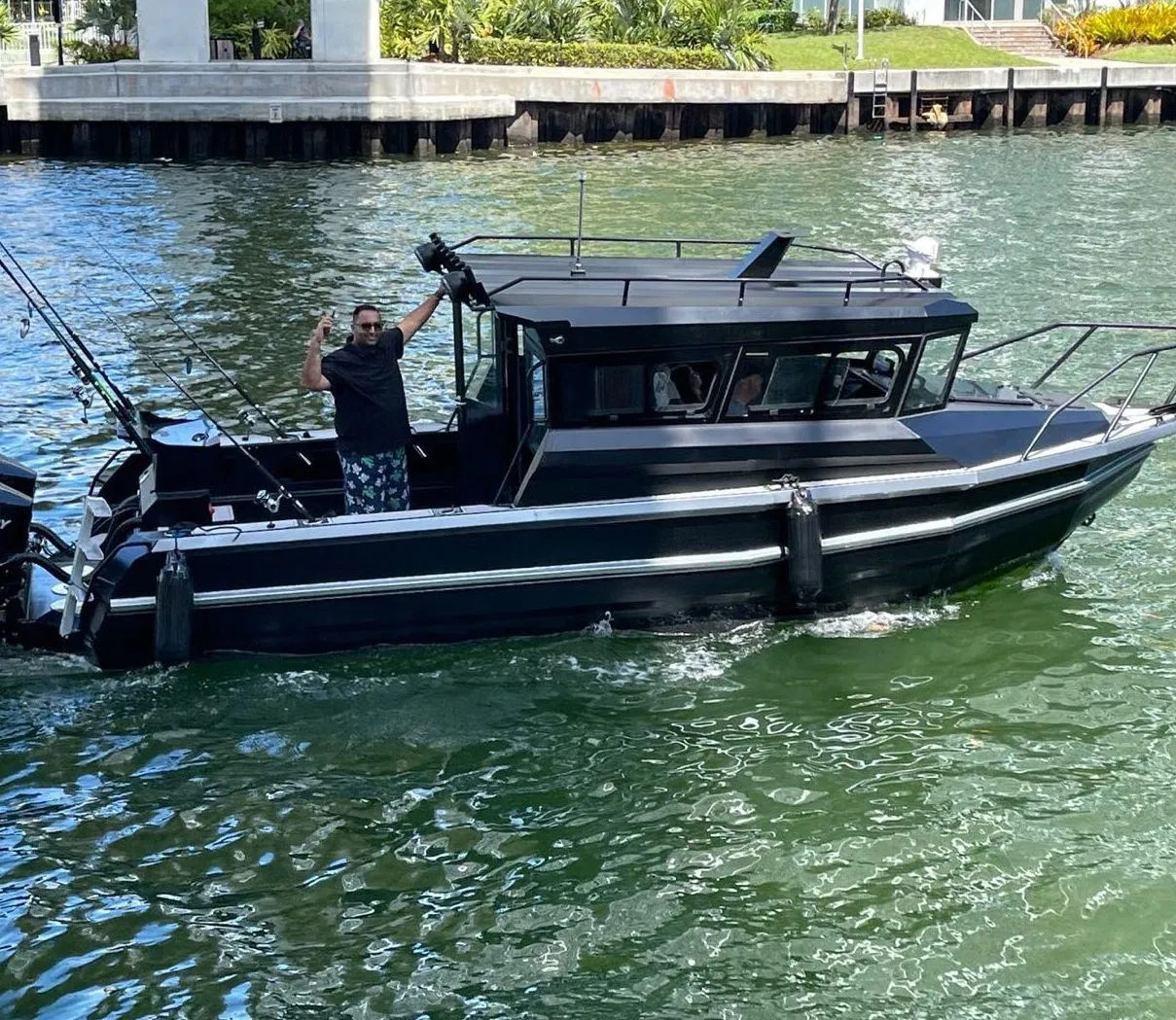 CE Approved 7.5m 24.6FT All-Welded Full Cabin Aluminum/Aluminium Pontoon Speed Fishing Boat