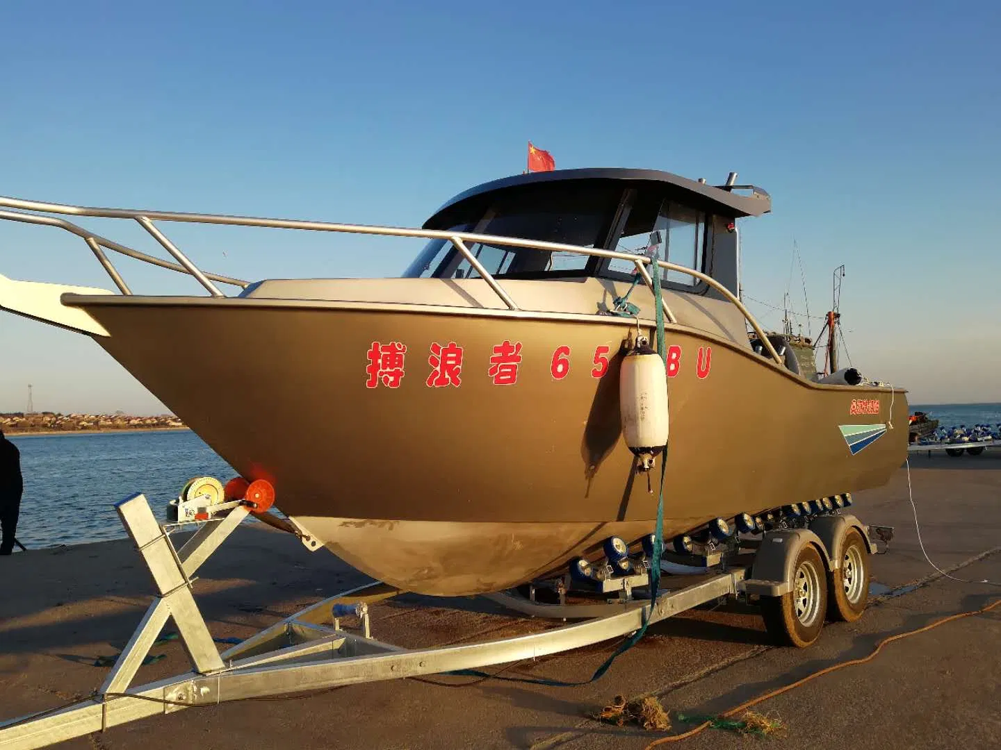 25FT 7.5m High Speed All Welded Deep V Aluminum Sport Fishing Boat