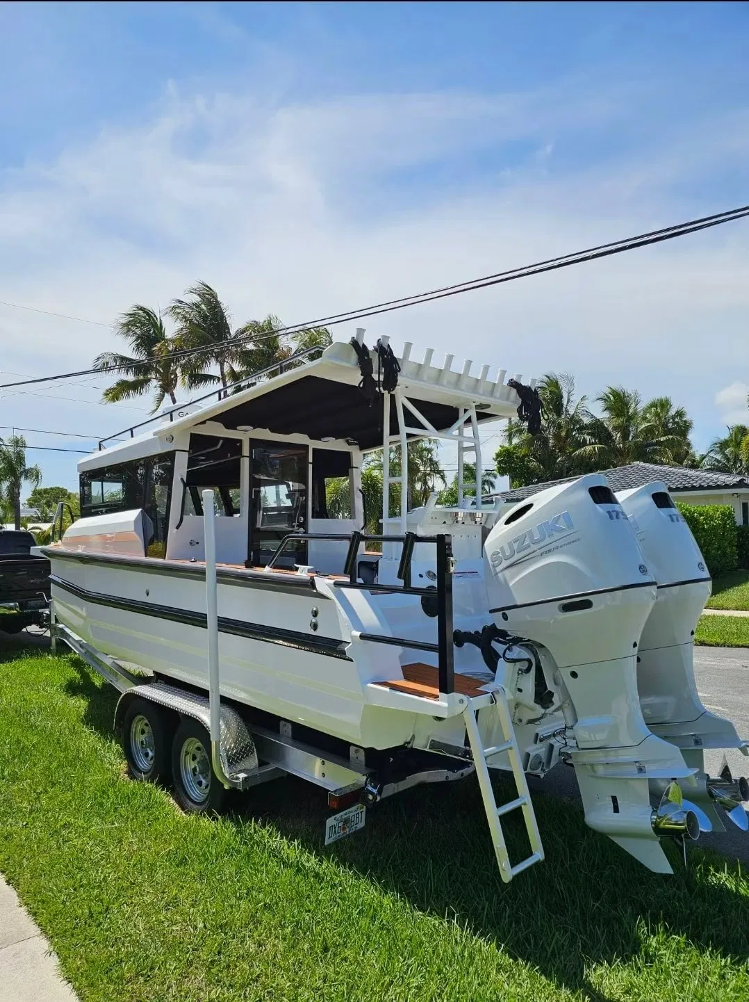 Hot Sale New 7.5m 25FT Easycraft XL Yacht with Enclosed Cabin Pontoon Hull Top Speed Sport Ships Outboard Motor Engine Aluminium Offshore Fishing Boat for Sale