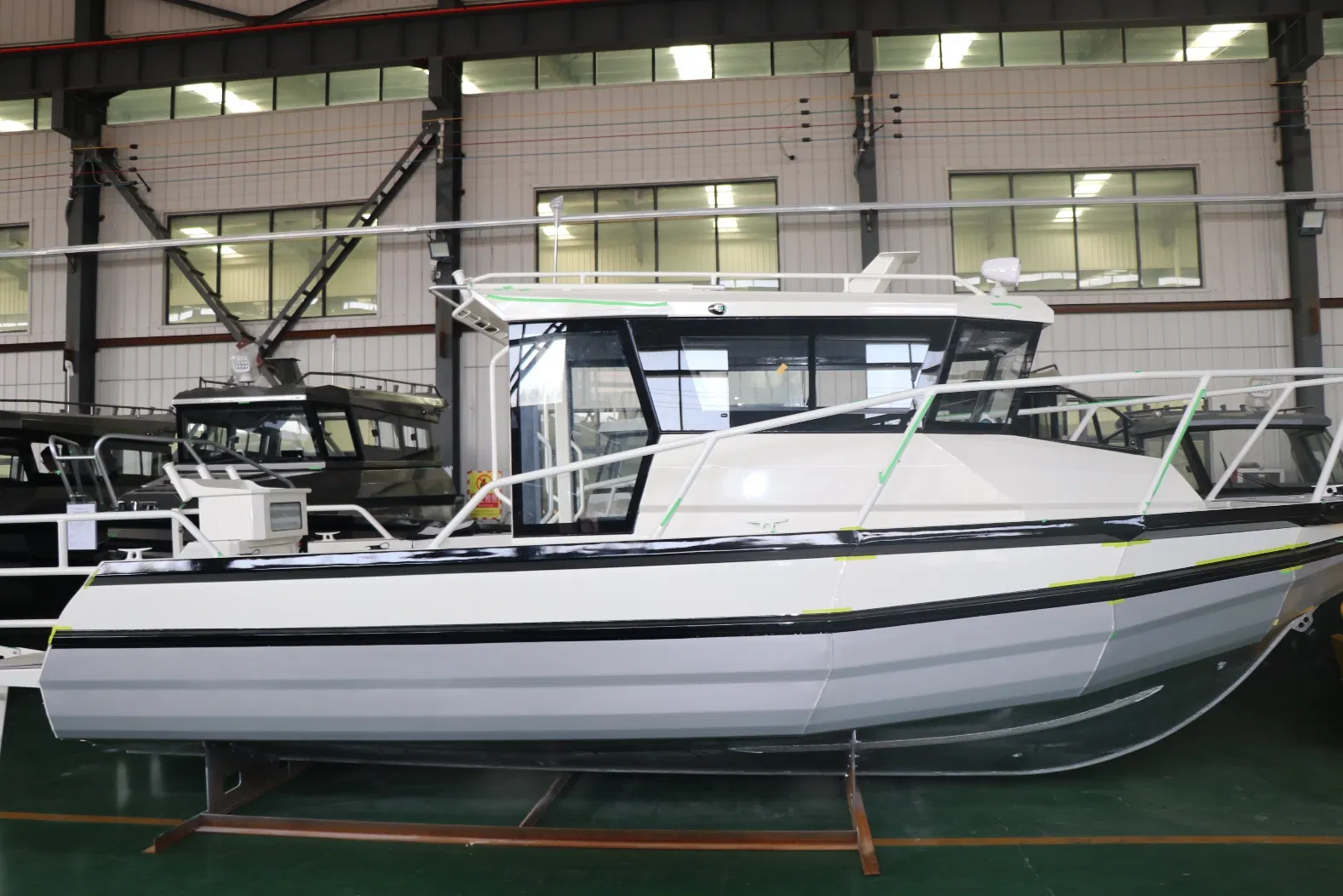 Hot Sale New 7.5m 25FT Easycraft XL Yacht with Enclosed Cabin Pontoon Hull Top Speed Sport Ships Outboard Motor Engine Aluminium Offshore Fishing Boat for Sale
