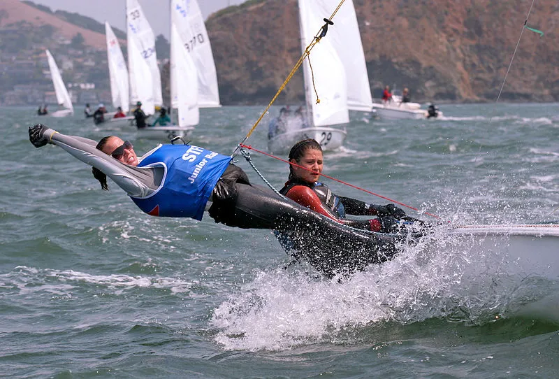 Fiberglass Boat FRP Sailboat Club 420