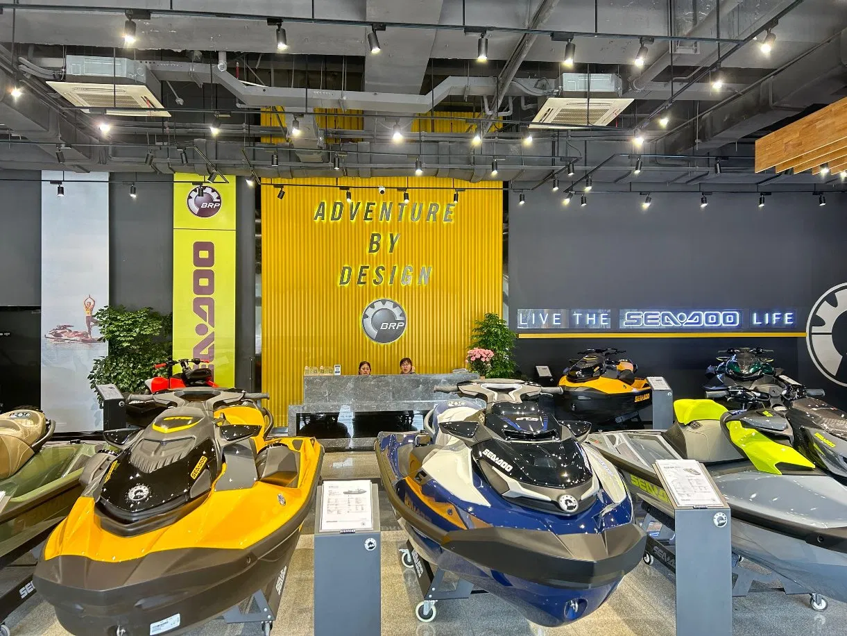 Original 2024 Brp Seadoo Jet Ski Motor Boat Spark Trixx 90HP/Yellow