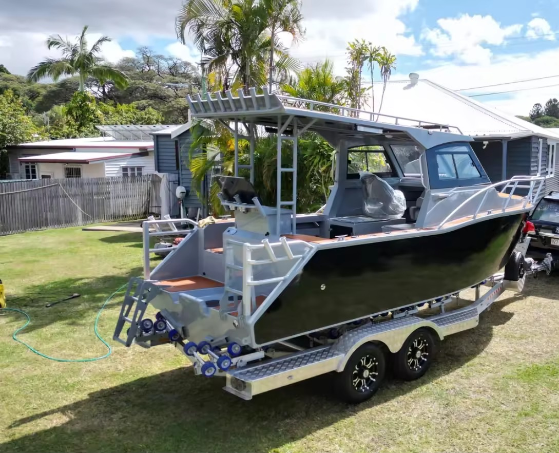 Profisher 6.85m Aluminum Cheap Speed Yacht Luxury Cabin Cruiser Ships China Aluminium Fishing Sea Boats Pleasure Vessels with Outboard Motor Engines Australia