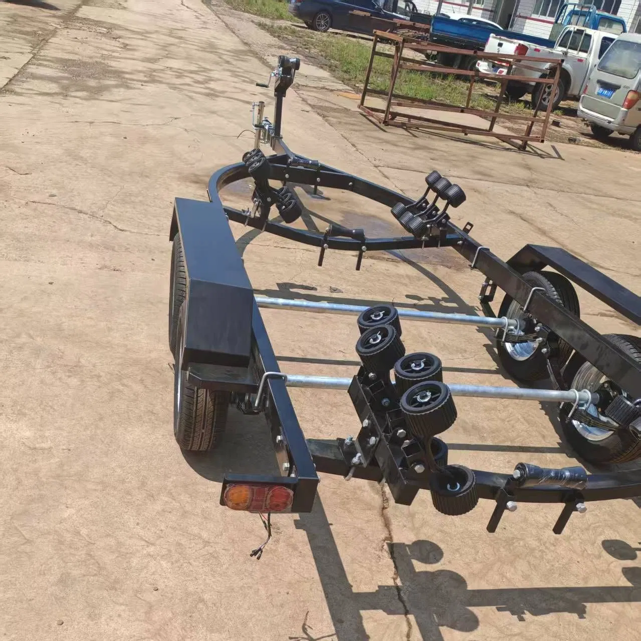 6-Meter Black Boat Trailer with Rollers