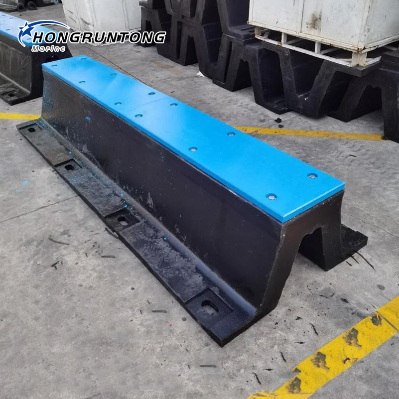 China Factory Pianc V300h/400h/500h/1000h Front/Face Panel PE Plate/Pad SA Super Arch V Type Rubber Fender Price for Dock/Boat/Port/Marine/Berthing/Jetty Bumper