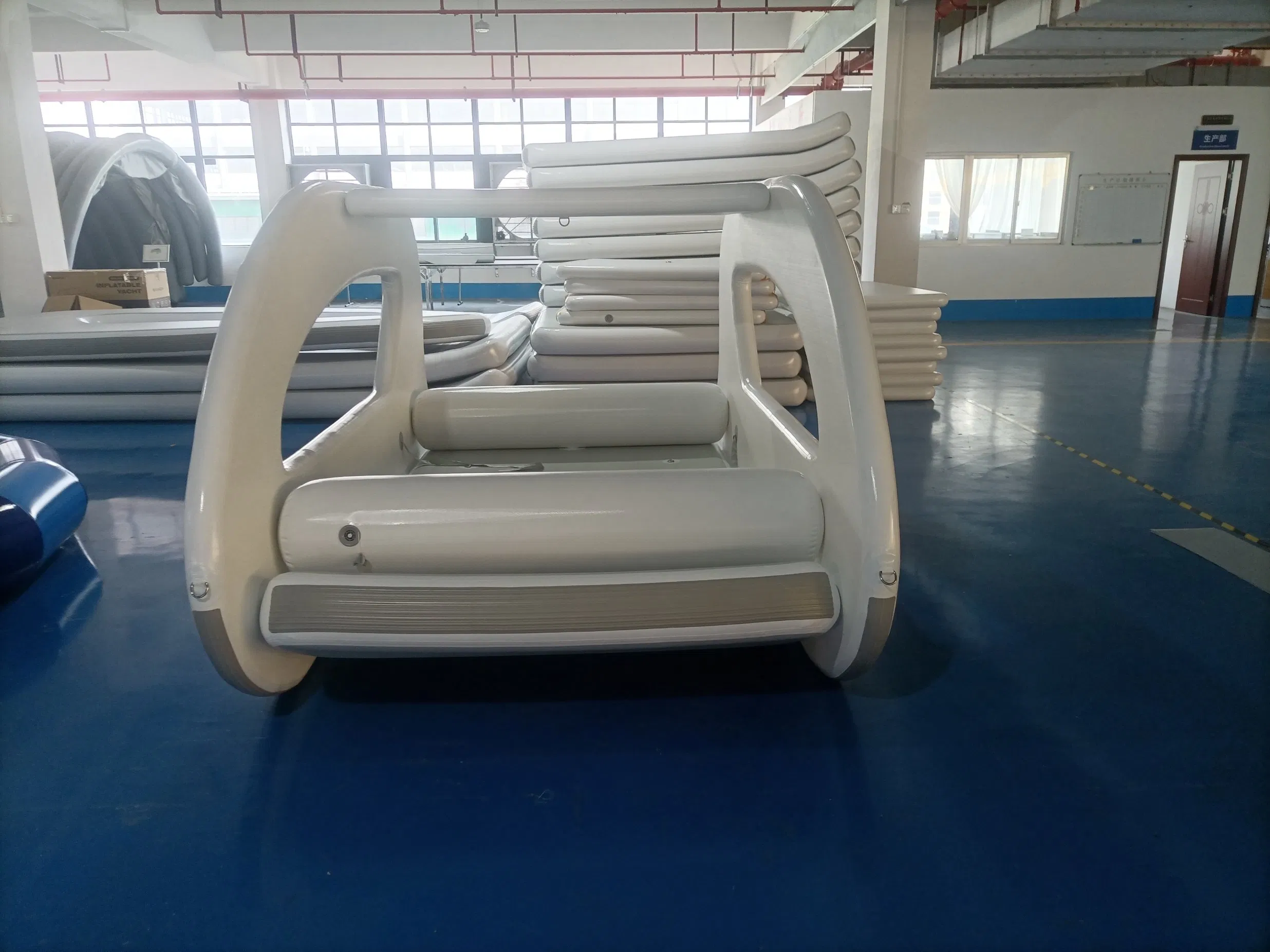 Hot Sale Popular Floating Inflatable Electric Yacht Boat