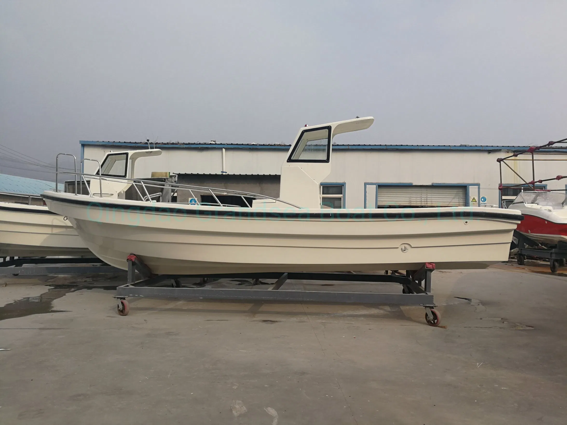 China 6.8m 22FT Fibreglass Panga Motor Speed Work Boat for Sale