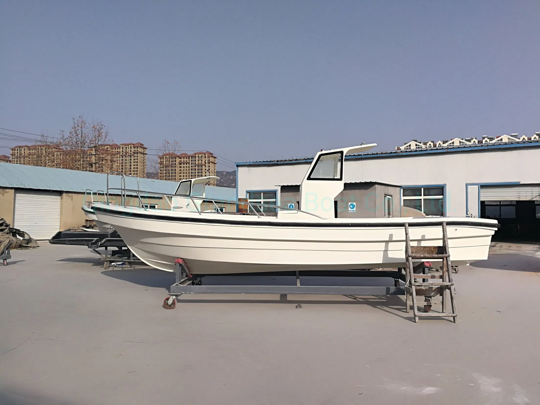 China 6.8m 22FT Fibreglass Panga Motor Speed Work Boat for Sale