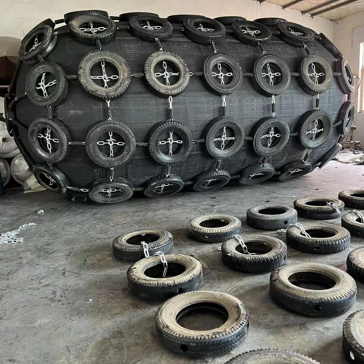 T042 High Quality Boat Yokohama Ship Pneumatic Marine Rubber Fender for Sale