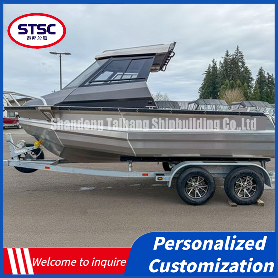 China Speed Pontoon Boats Fiberglass Aluminum Fishing Marine Boat for Sale - Spacious Deck Area Allows Easy Movement Equipped with Trolling Motors and Rod Holde