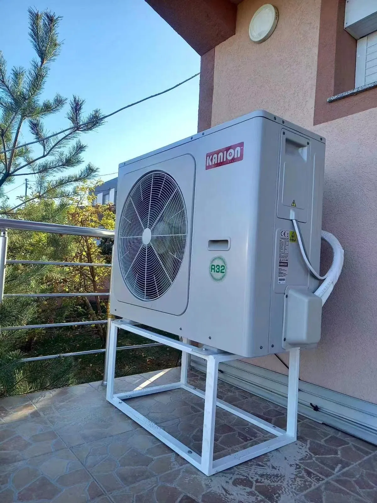 Monoblock &amp; Split Type Inverter Air to Water Heat Pump