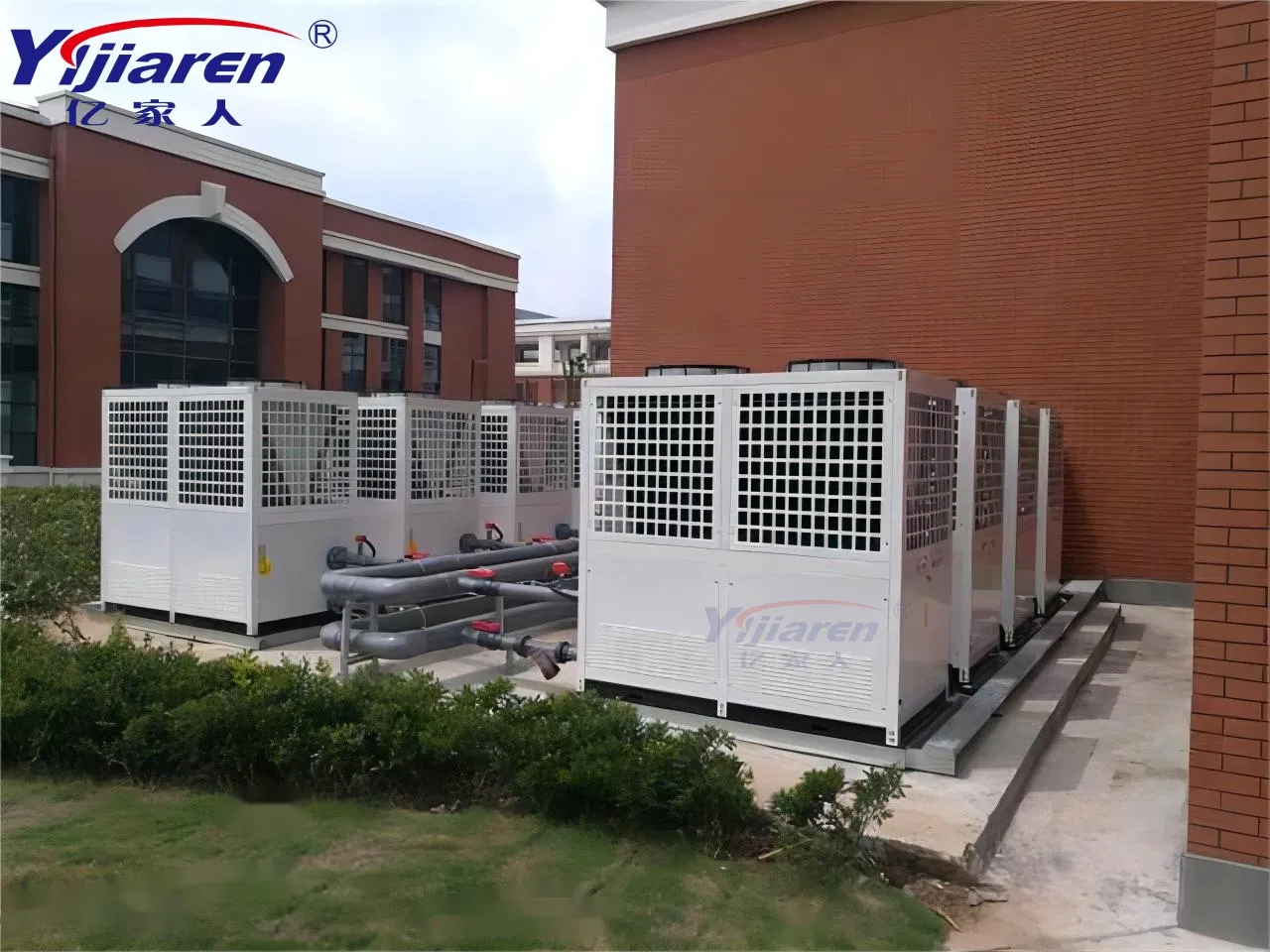 Air Source Swimming Pool Heat Pump Water Heater Electrically Powered and Energy-Saving