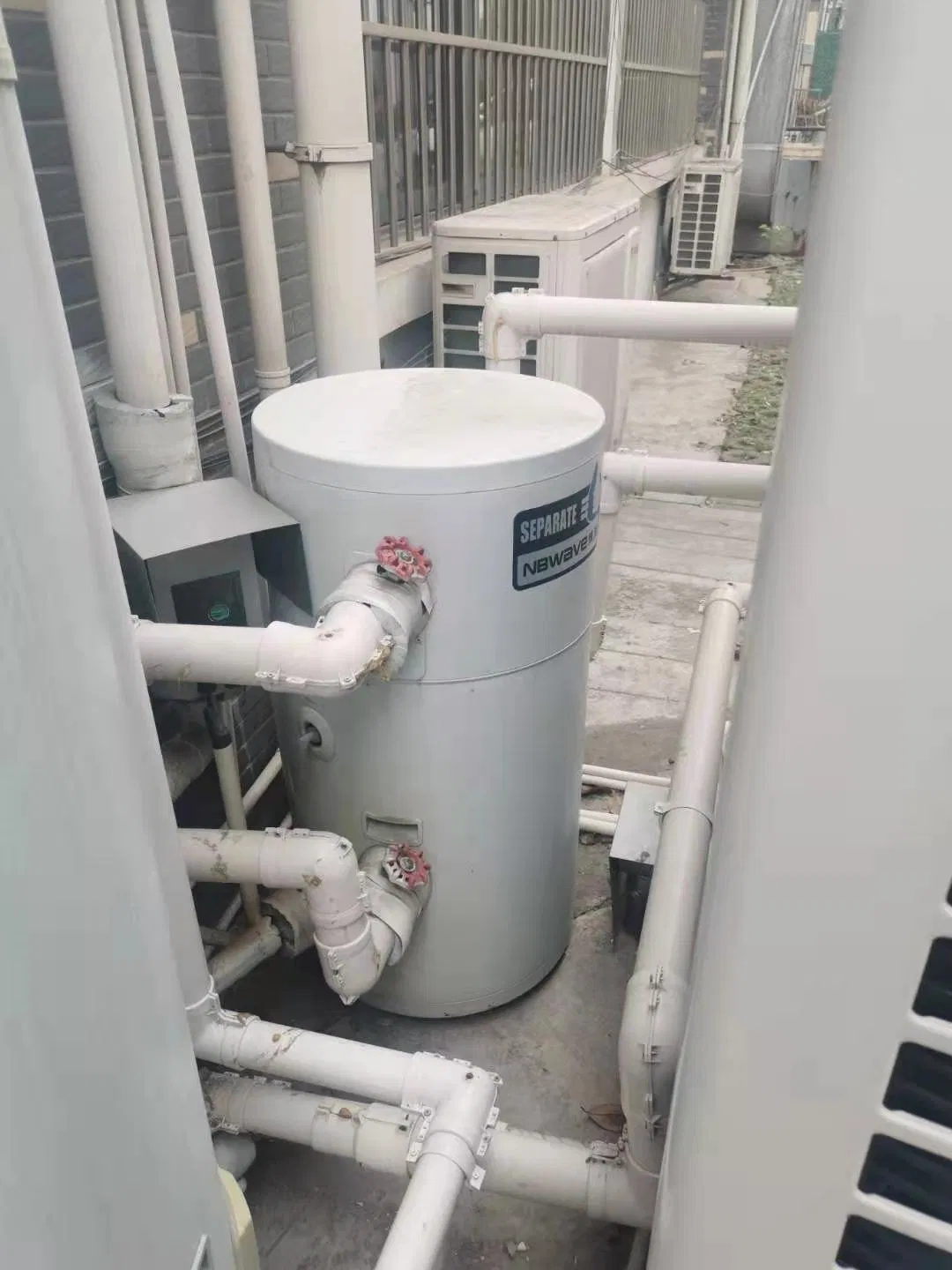 High Temperature Air Source Heat Pump with 90º C Celsius Capability