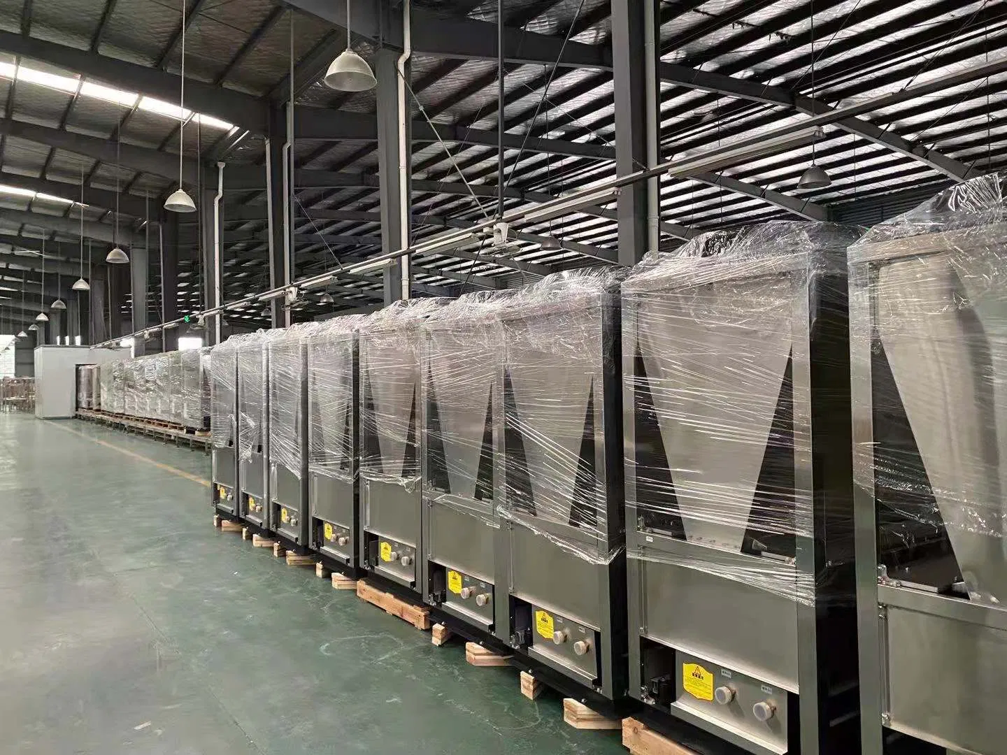 4.5-150kw OEM Residential and Commercial Industrial Air Source Water Heater Swimming Pool Heat Pump