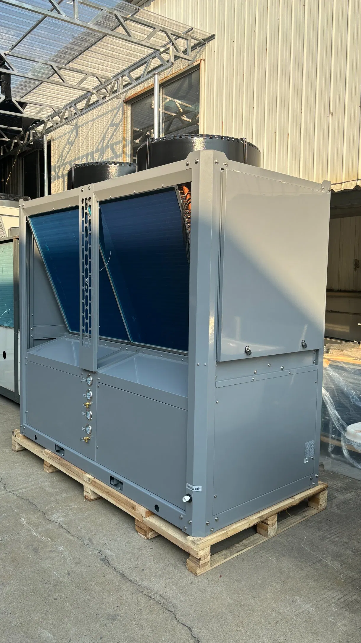 R134A Commercial Air Water Heat Pump DC Inverter Evi Certified Heating Cooling for Hotels Metal Housing