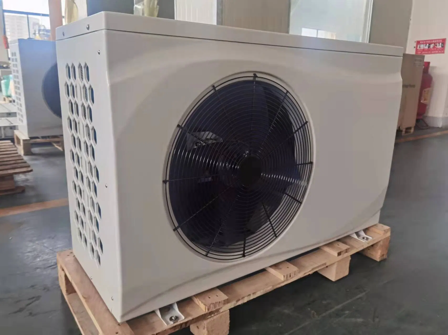 Eco Friendly R32 Heat Pump DC Inverter Swimming Pool Heat Pump