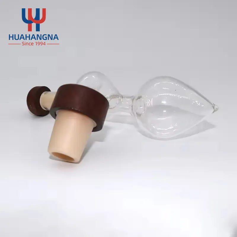 Wine Decanter Detail 4