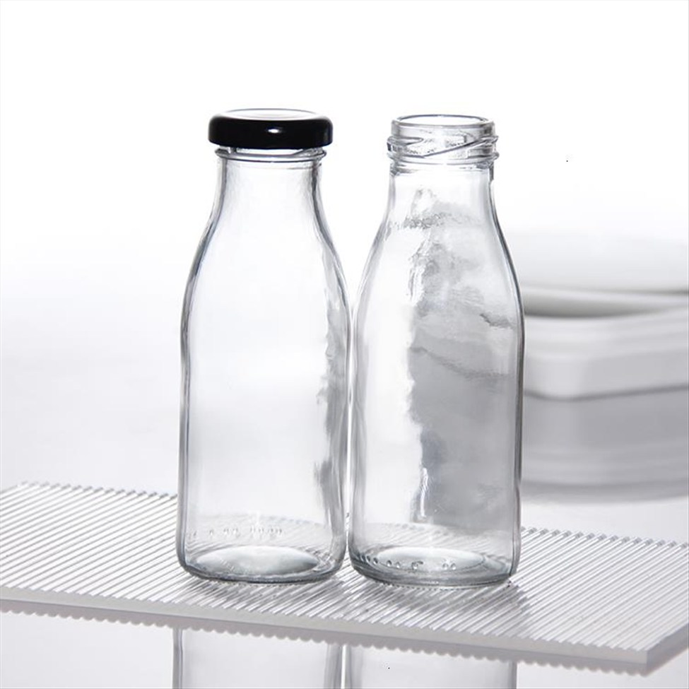 Wholesale Price Modern 500ml 1L Glass Milk Bottles for Ketchup Coffee