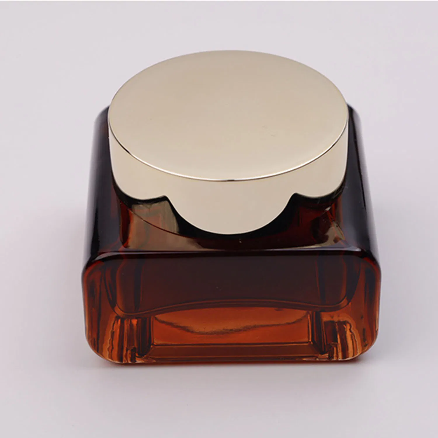 Amber Glass Lotion Pump Bottles Empty Refillable Cosmetic Makeup Travel Size Pump Dispenser Container Jars for Lotion Cream Essential Oils Toiletries