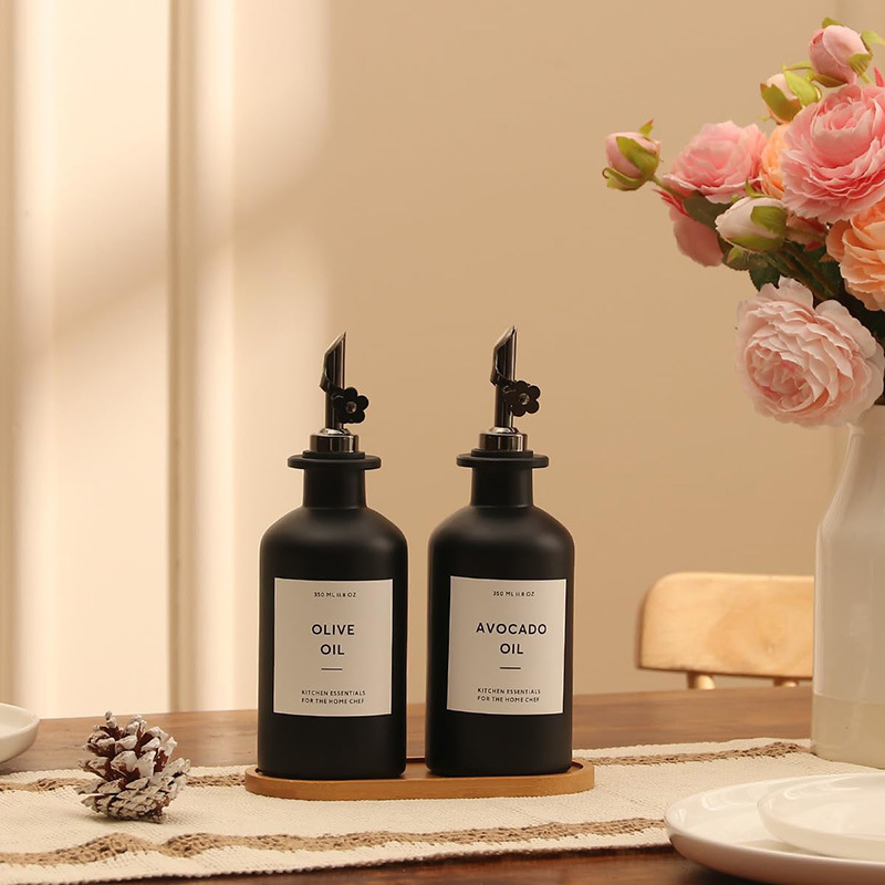 Matte Black 12 Oz 350ml High Quality Condiments Soy Sauce Vinegar Dispenser Oil Glass Bottles with Sprout