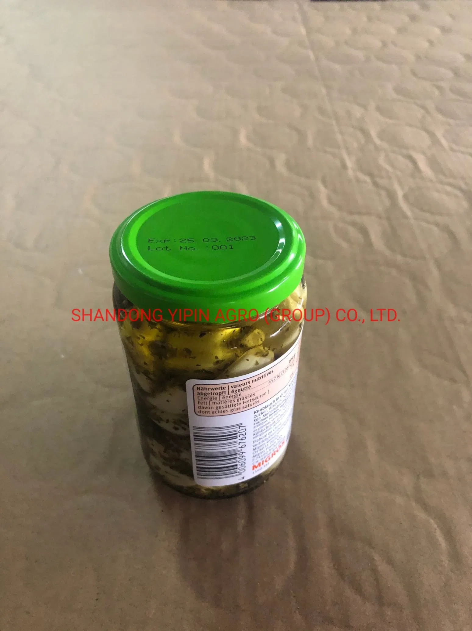 Pickled Garlic Cloves Pickled Garlic in Oil with Herbs