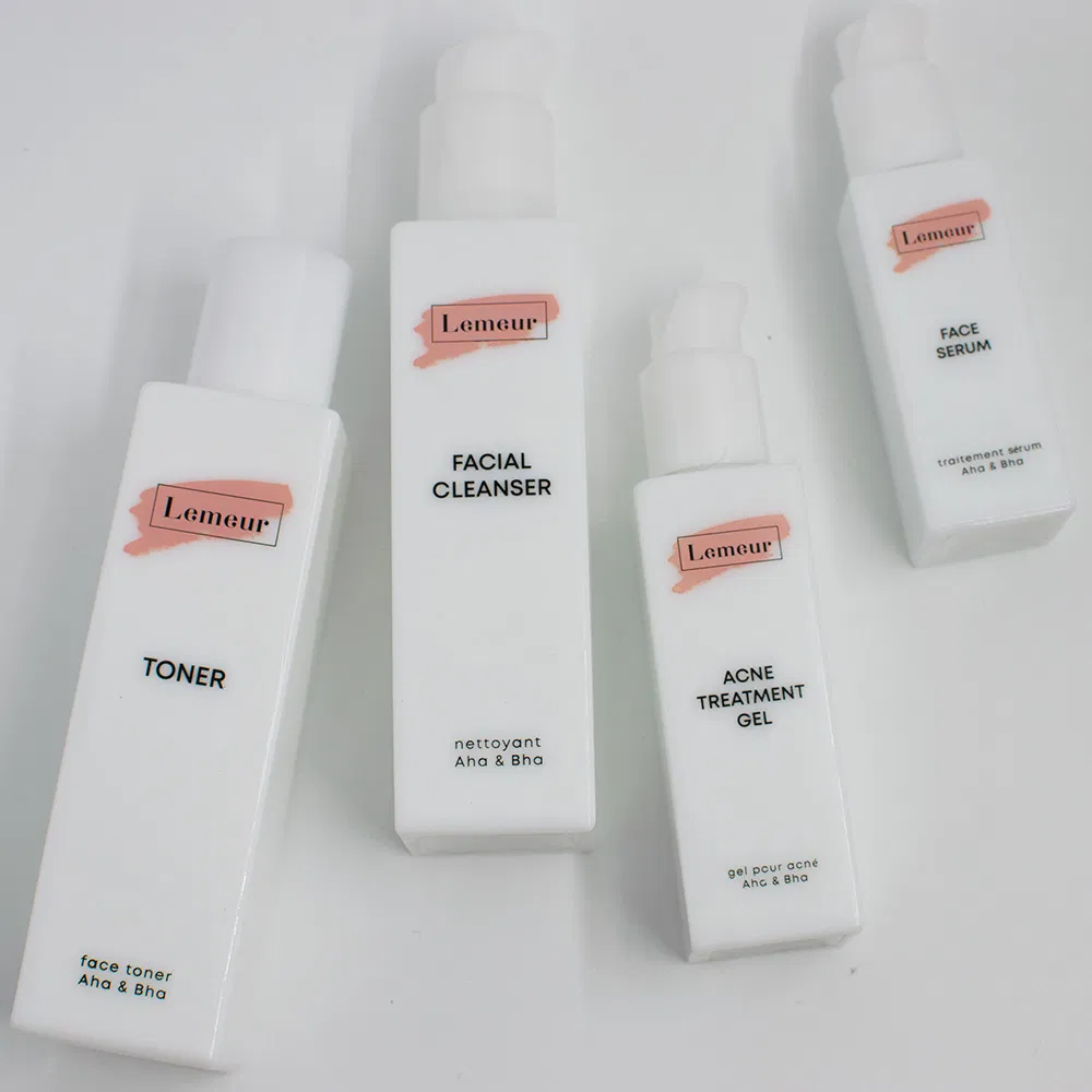 Luxury Cosmetic Packaging 30ml Lotion Glass Pump Bottle