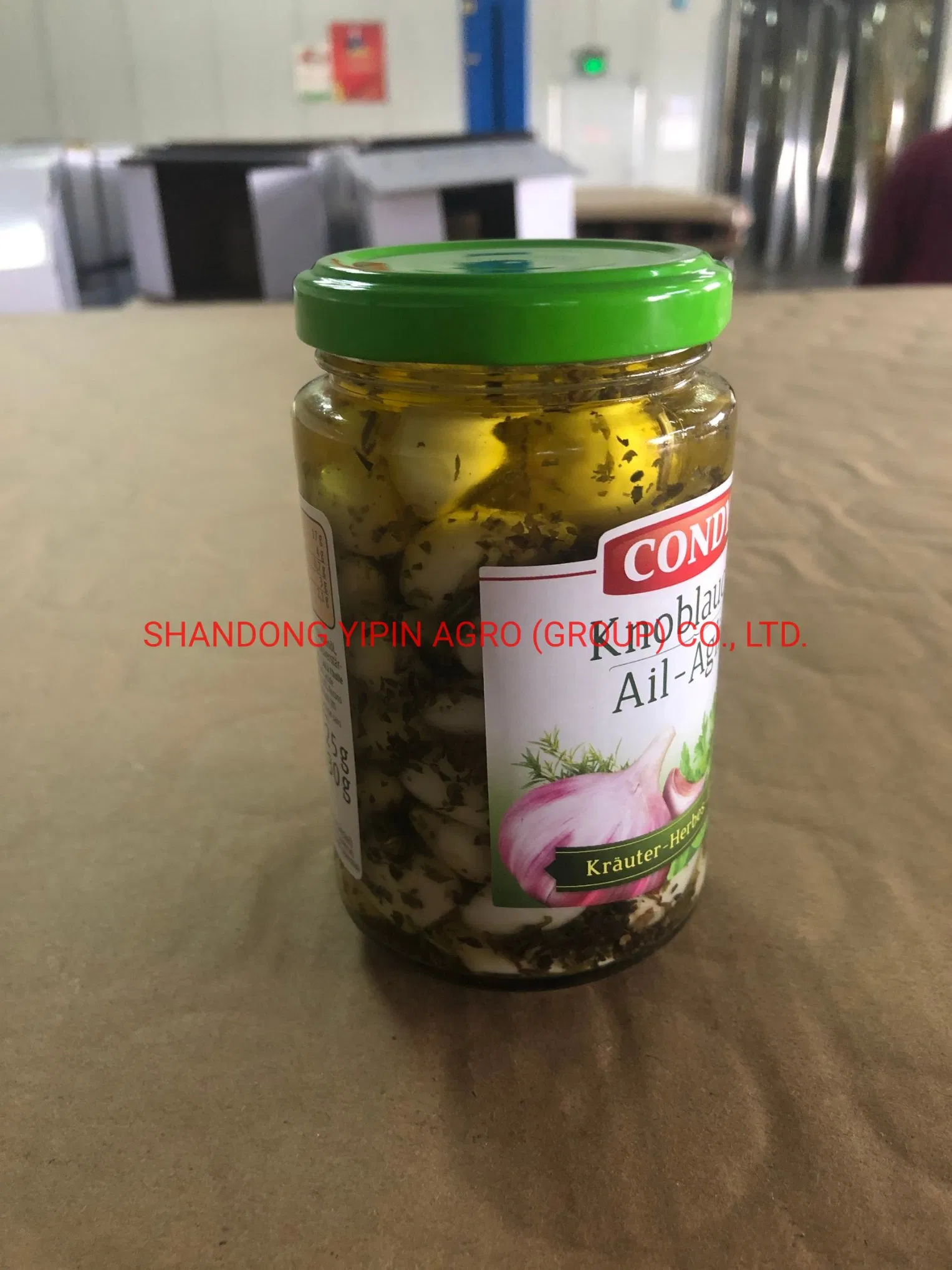 Pickled Garlic Cloves Pickled Garlic in Oil with Herbs