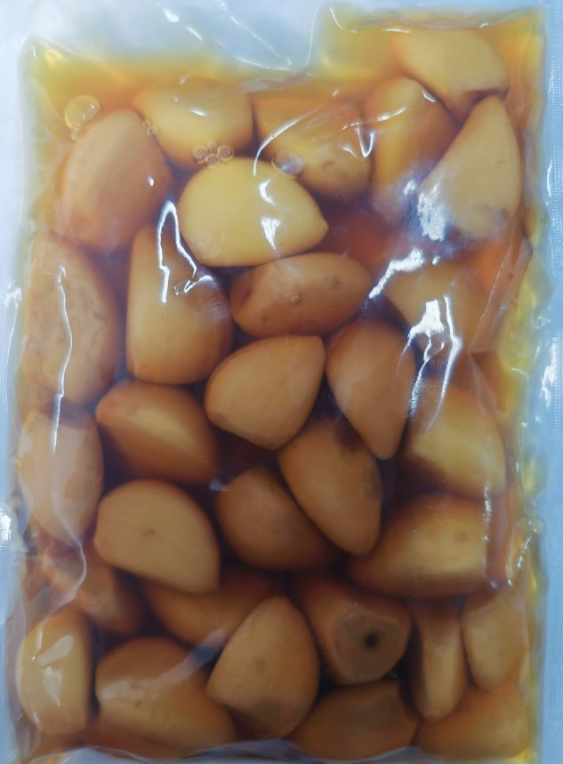 Marinated Garlic /Pickles with Soy Sauce