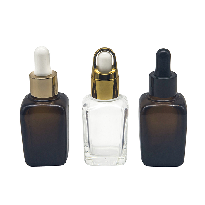 Colored Essential Oil Plastic Bottle with Plastic Emulsion Pump Transparent Over Cap