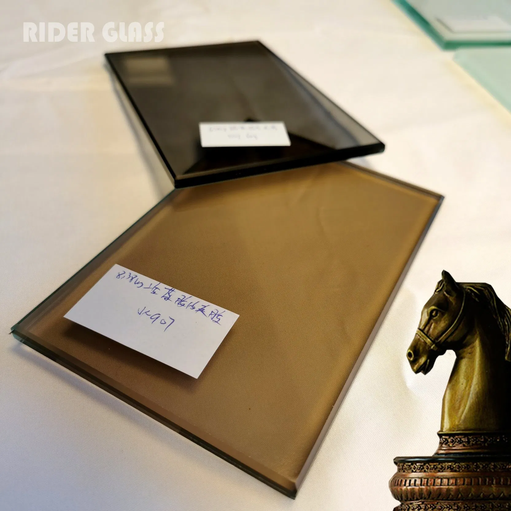 Made in China Float Flat (Rider) Glass and Free Sample Mirror Glass