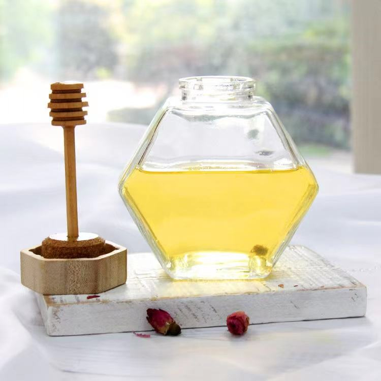 Professionally Sold 250g, 500g, 1000g Empty Honey Bottles, Transparent Honey Combs, Glass Honey Jars with Wooden Lids, Spoons, and Spatulas.